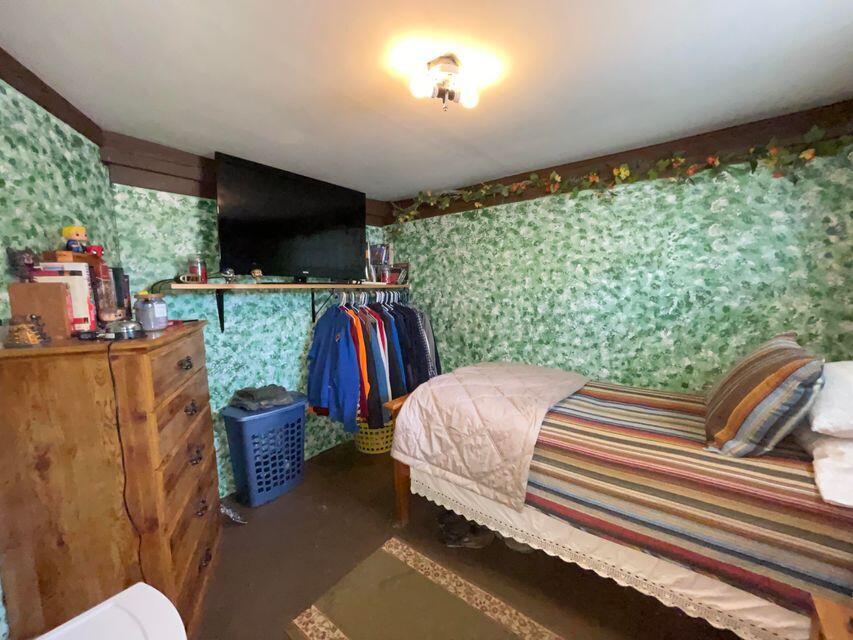 282 South Chester Road Lincoln, ME 04457 - Photo 13 of 25 13
