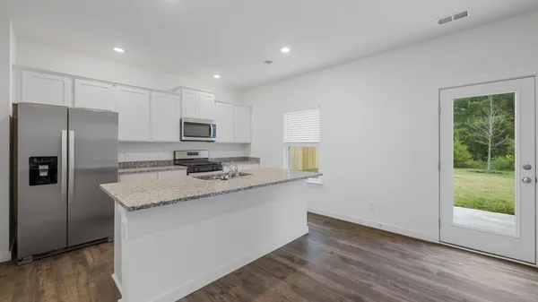 $418,015 | 7553 Bendire Loop, Hixson, TN 37343