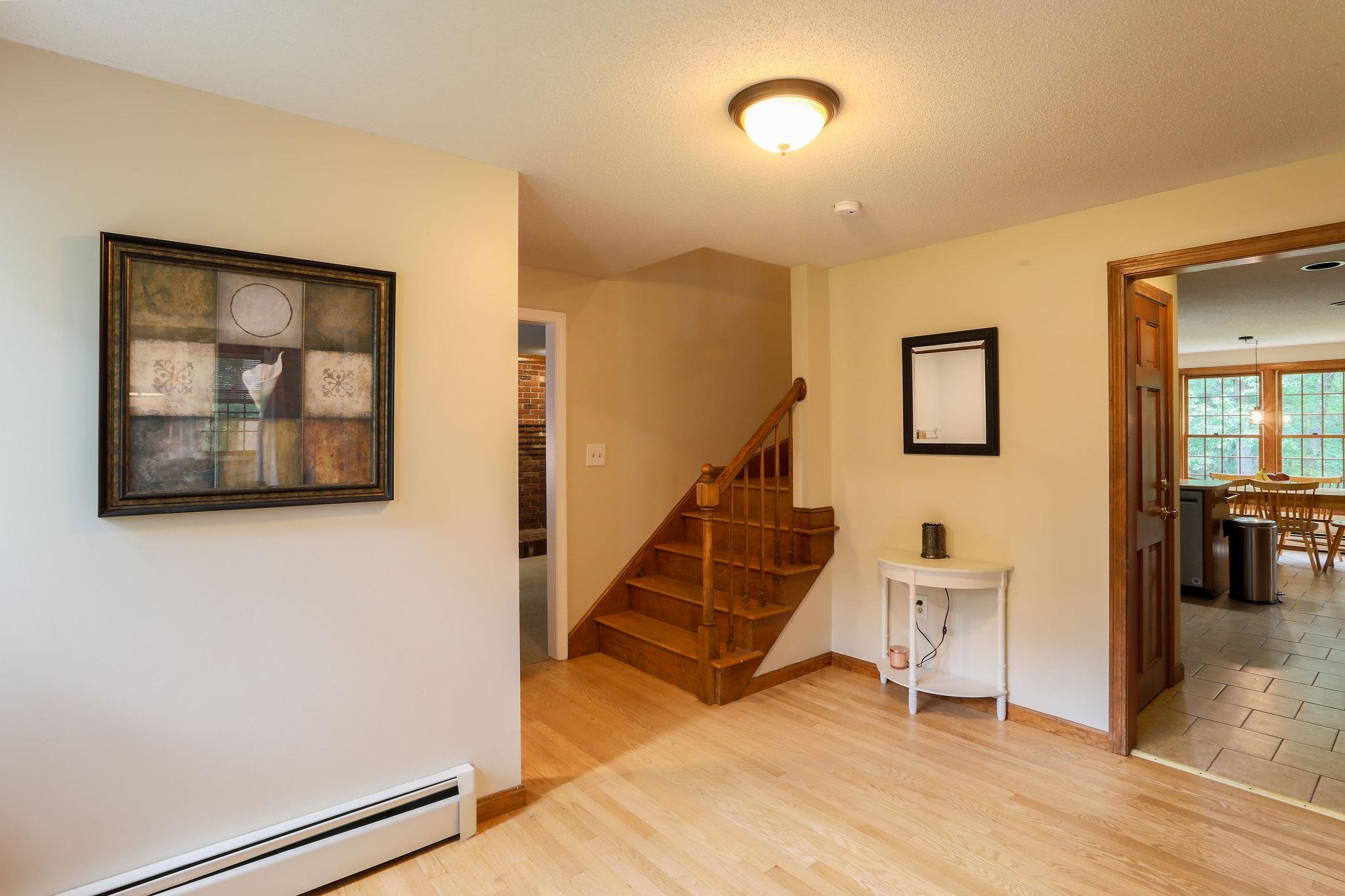 6 David Drive Pelham, NH 03076 - Photo 15 of 36