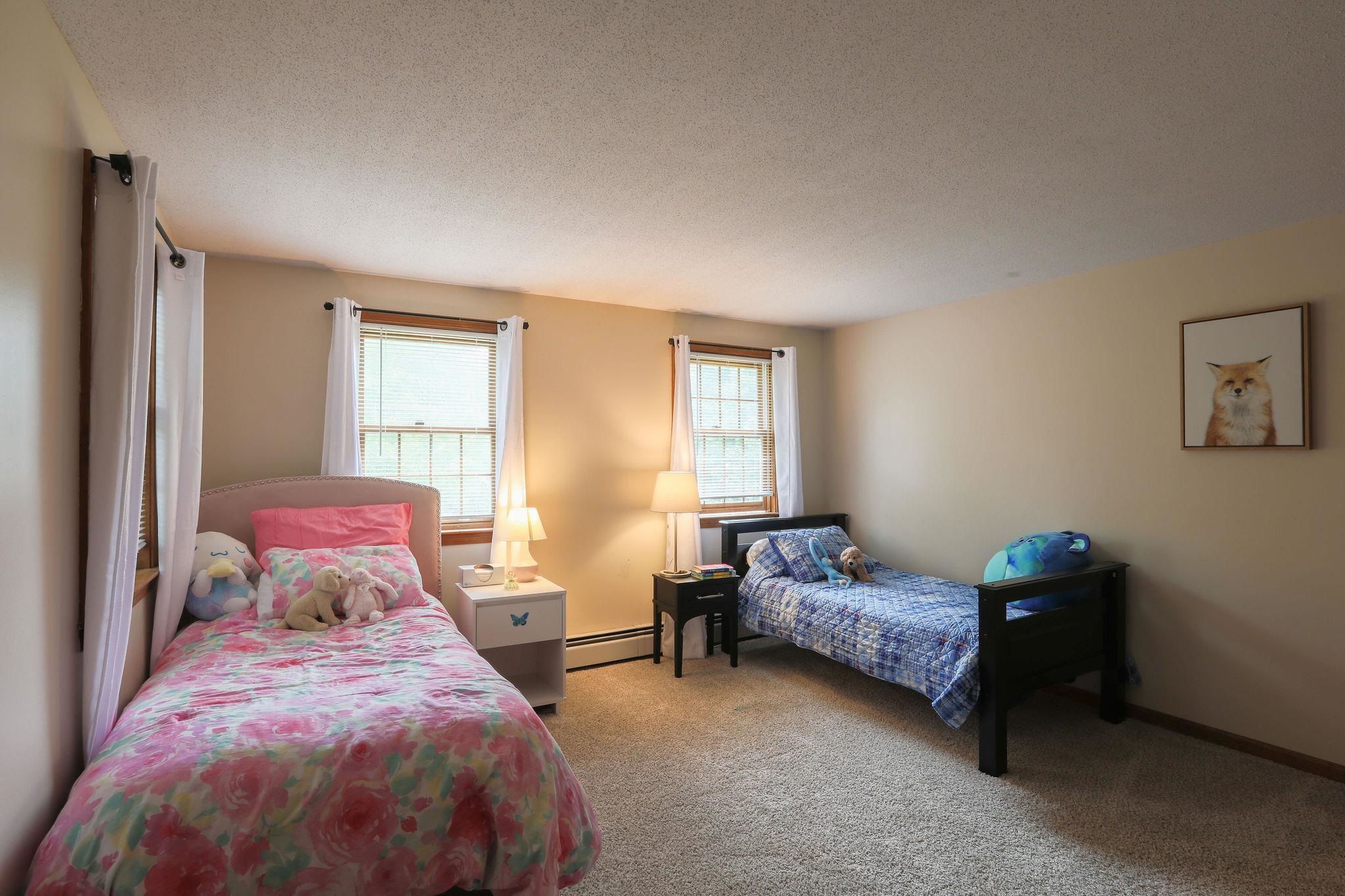 6 David Drive Pelham, NH 03076 - Photo 24 of 36