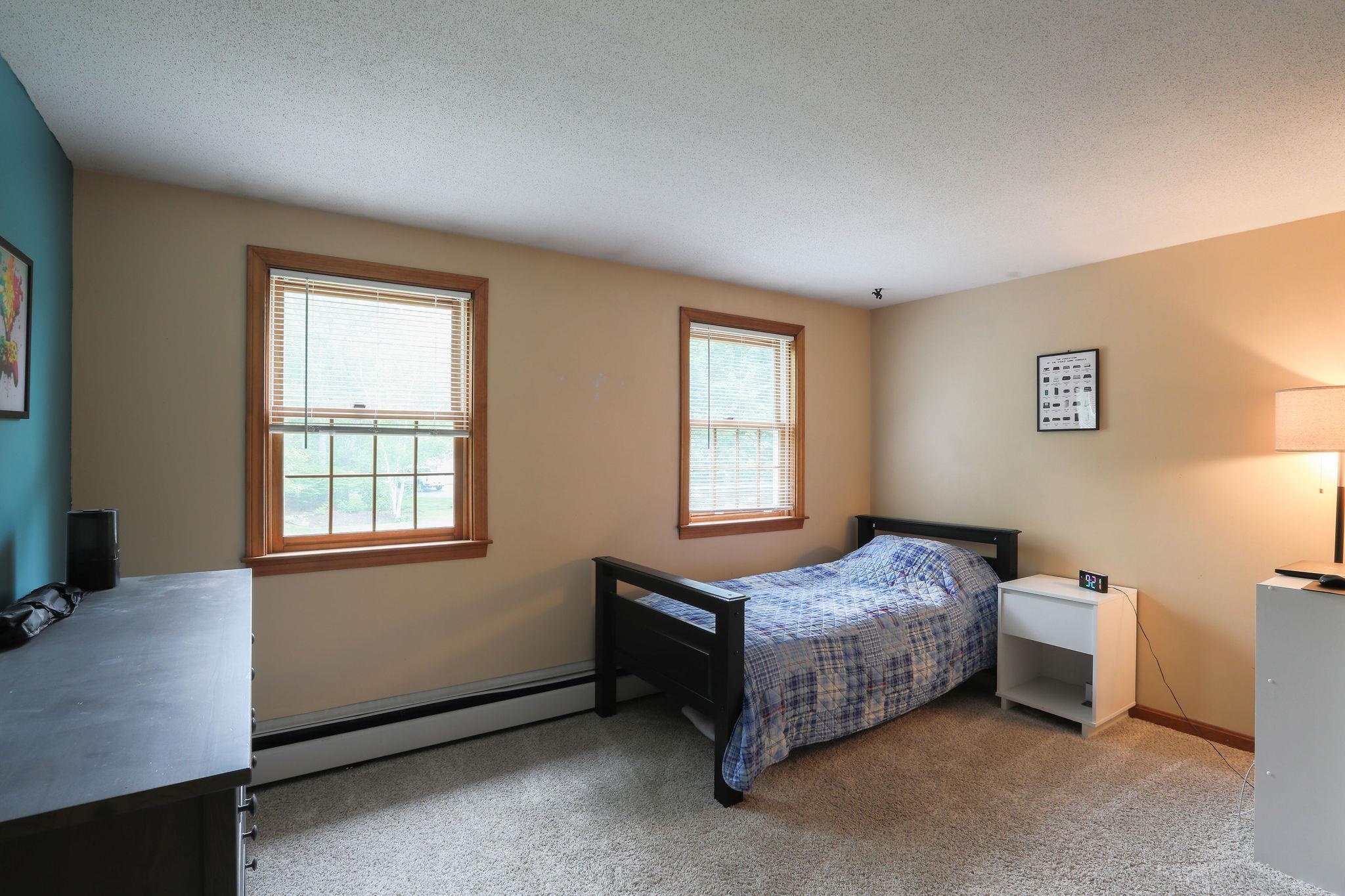 6 David Drive Pelham, NH 03076 - Photo 25 of 36