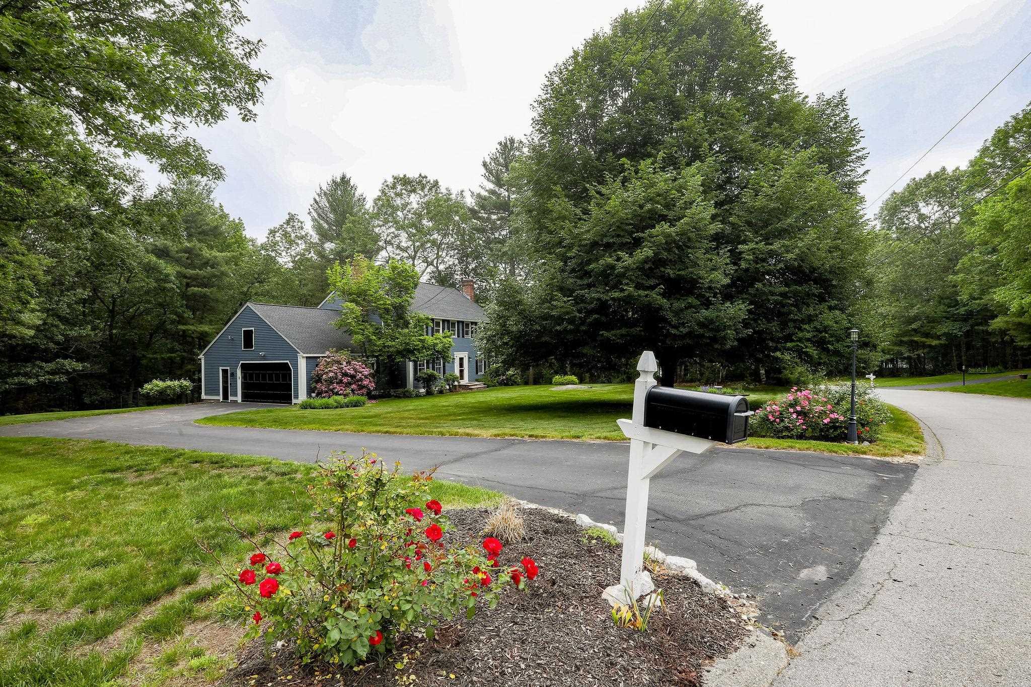 6 David Drive Pelham, NH 03076 - Photo 30 of 36