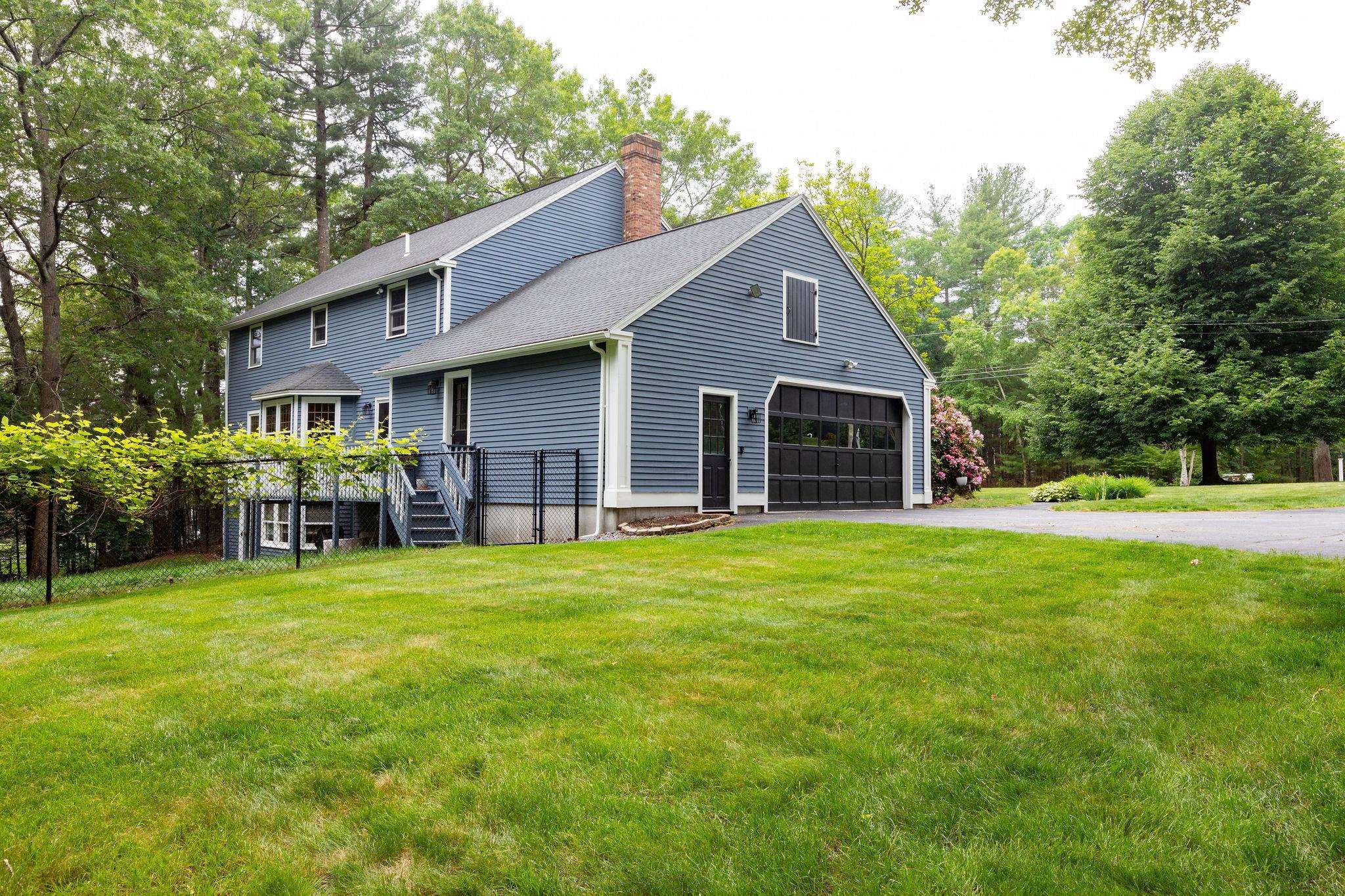 6 David Drive Pelham, NH 03076 - Photo 32 of 36