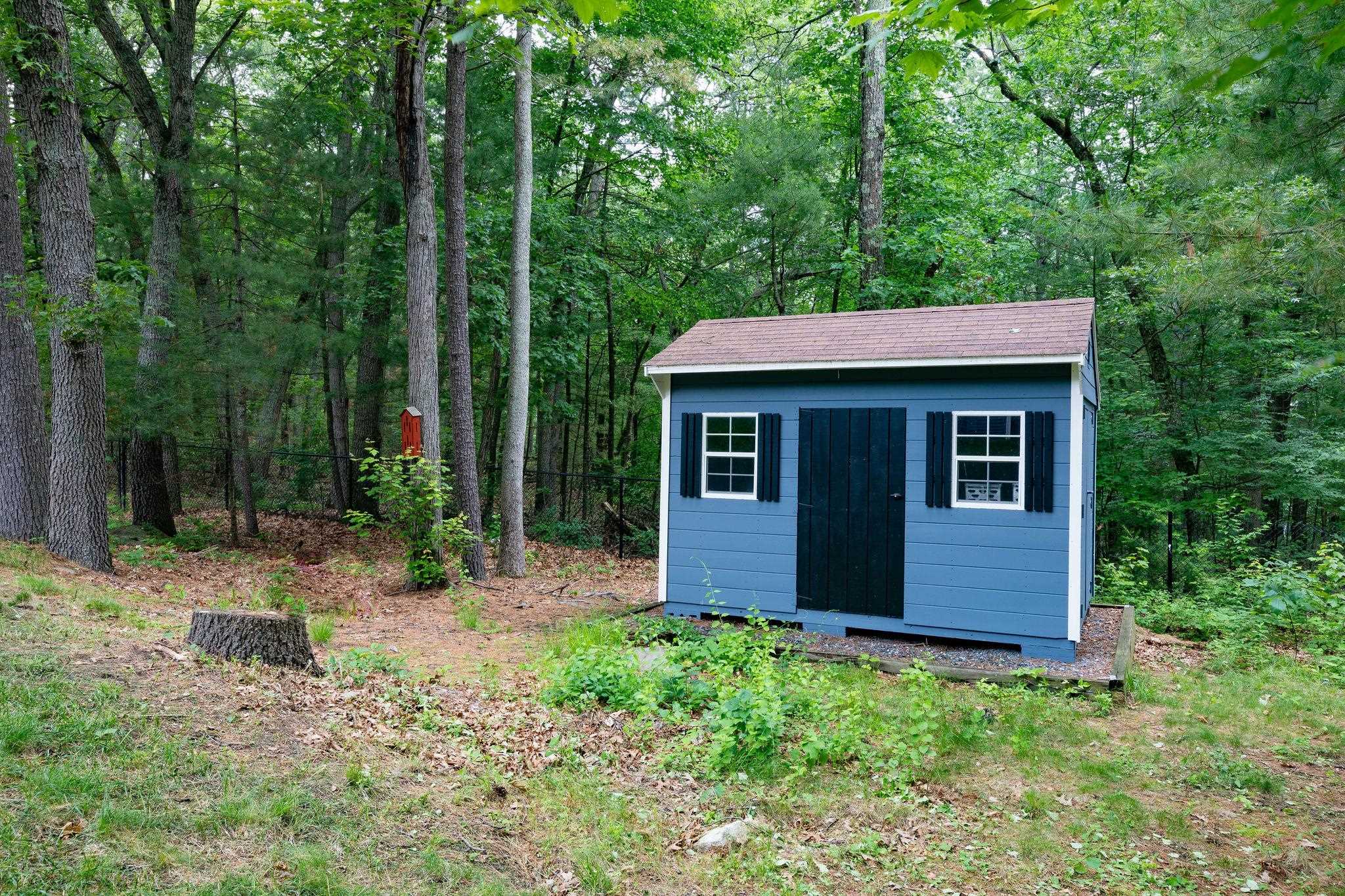 6 David Drive Pelham, NH 03076 - Photo 35 of 36