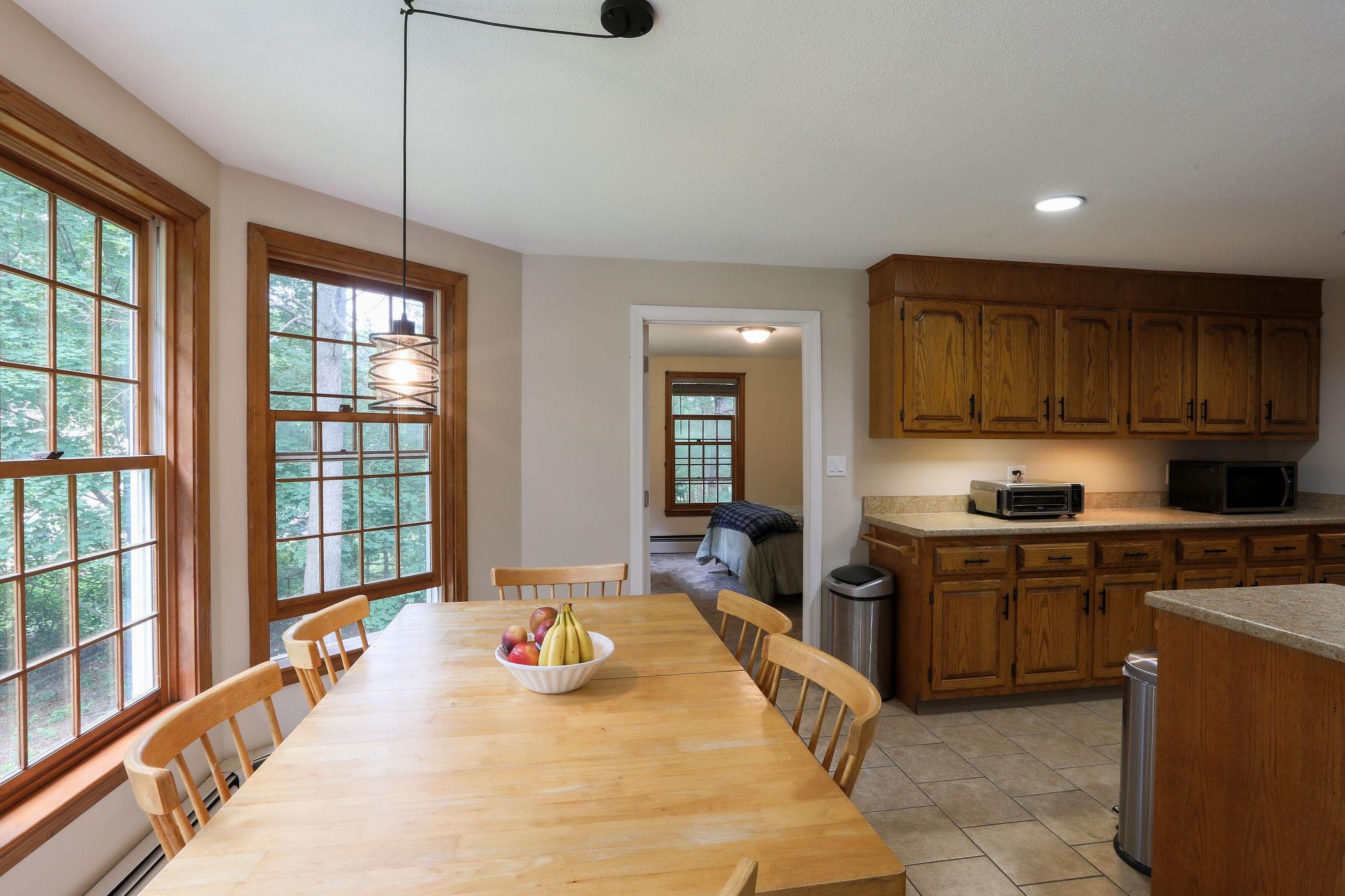 6 David Drive Pelham, NH 03076 - Photo 4 of 36