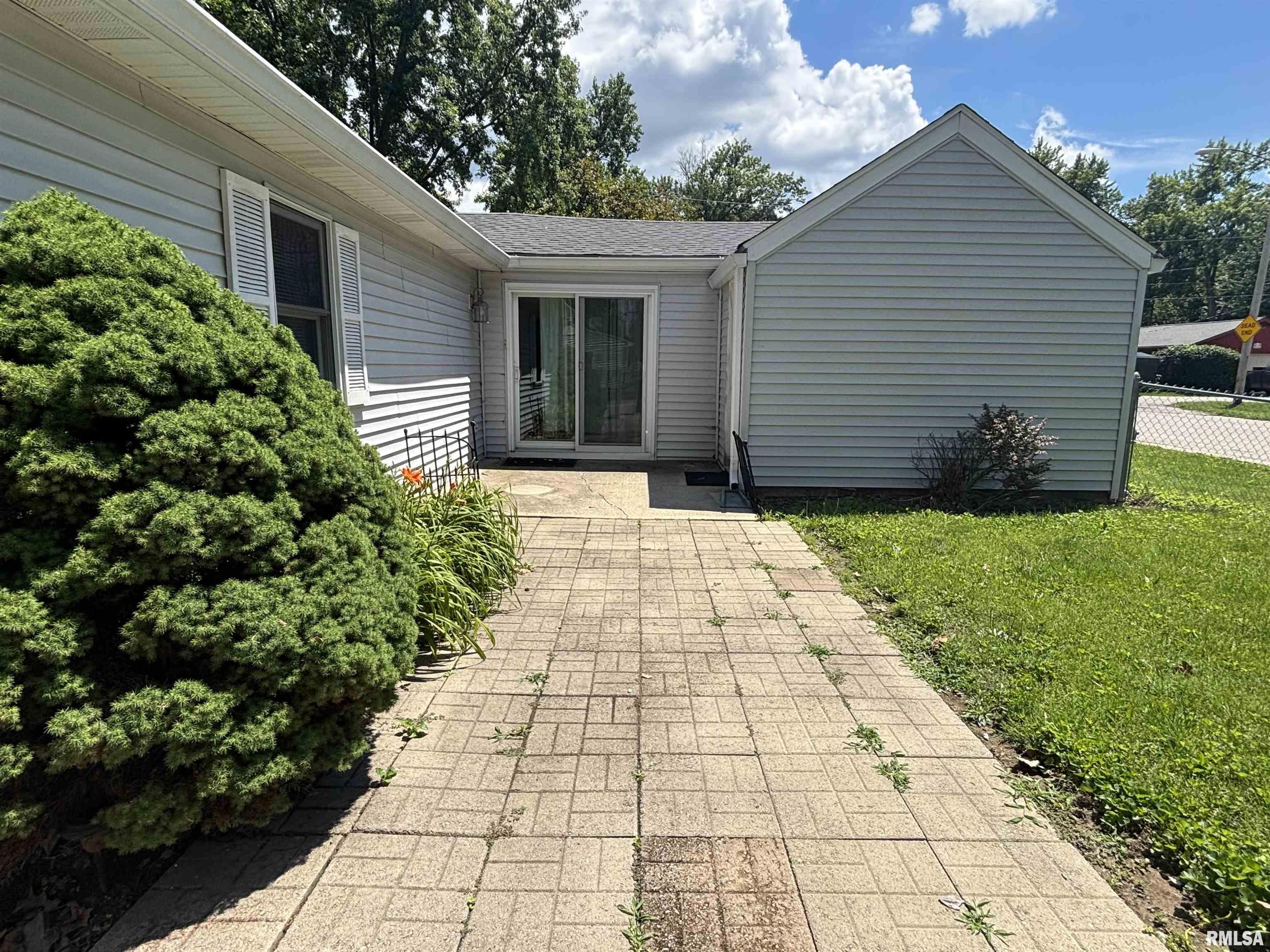 1905 West Calhoun Avenue Springfield, IL 62702 - Photo 24 of 26