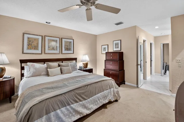 $225,000 | 4 Eastgate Drive, Unit B, Boynton Beach, FL 33436