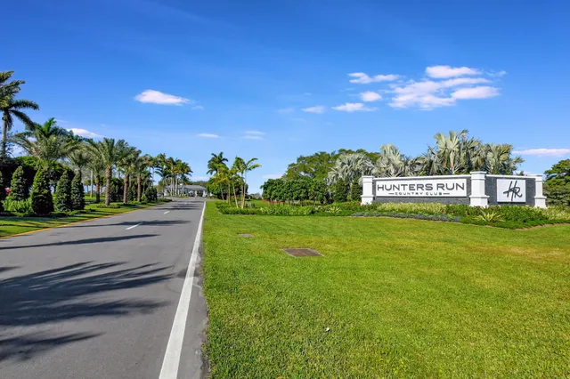 $225,000 | 4 Eastgate Drive, Unit B, Boynton Beach, FL 33436