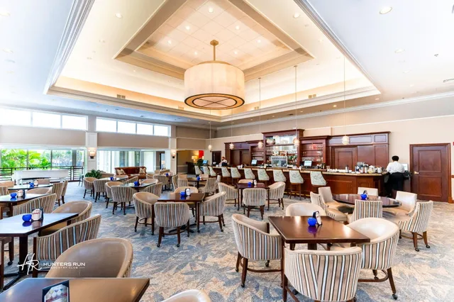 $225,000 | 4 Eastgate Drive, Unit B, Boynton Beach, FL 33436