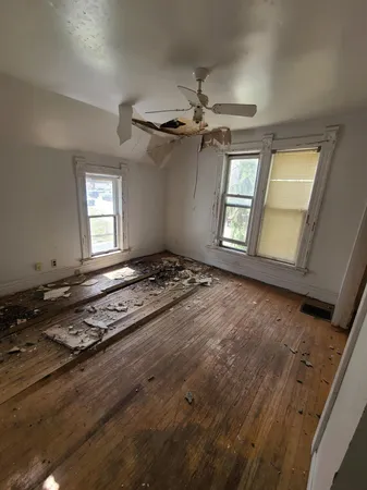 $39,000 | 619 Woodlawn Avenue, Rockford, IL 61103