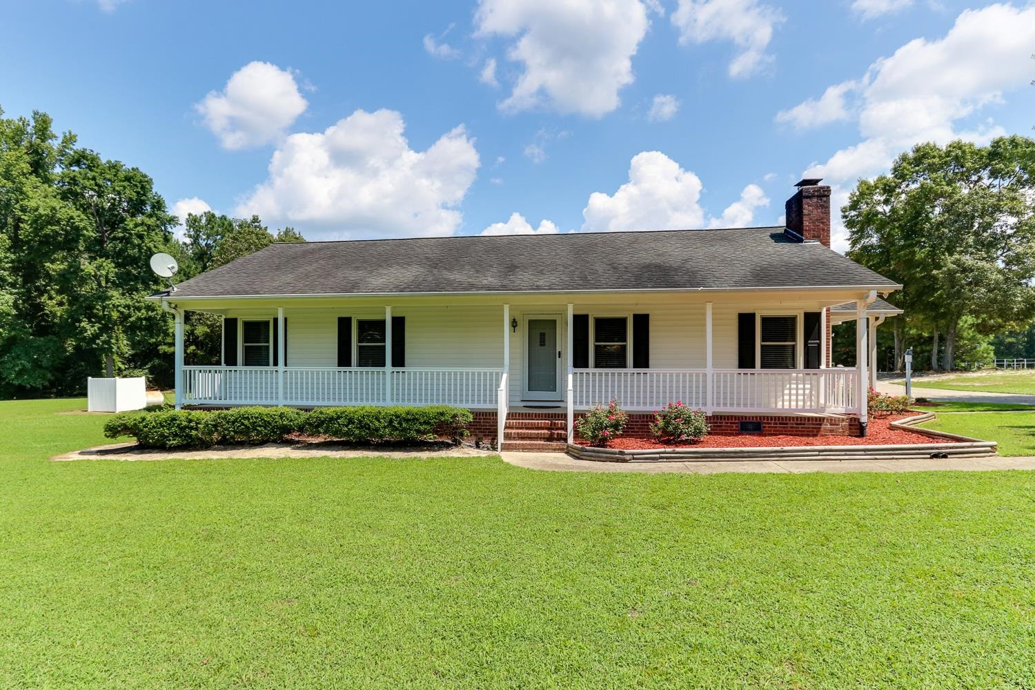 2305 Rolesville Road Zebulon, NC 27597 - Photo 3 of 30 Photo 3