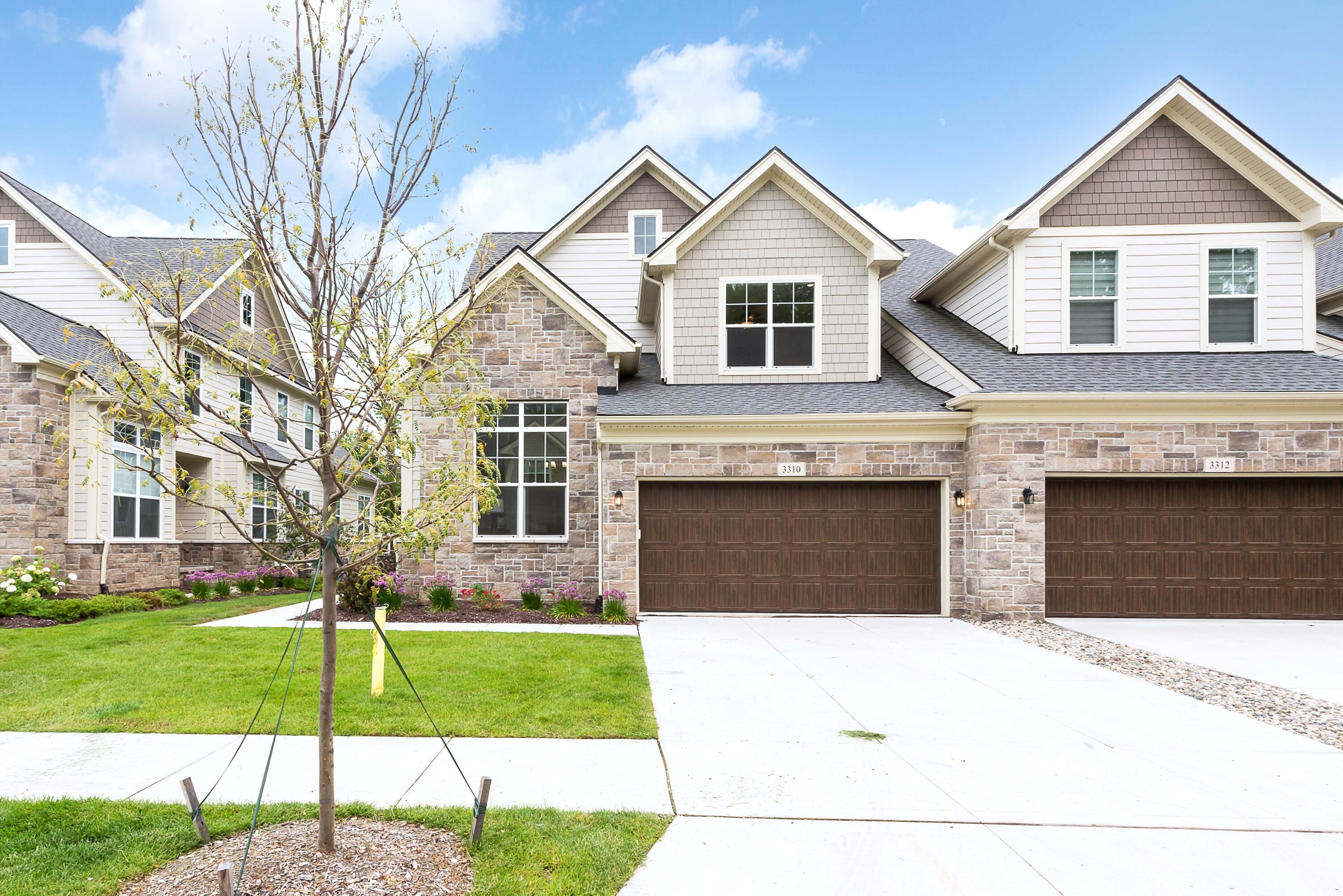 3310 Sunton Road Ann Arbor, MI 48105 - Photo 2 of 54 DSC_4211