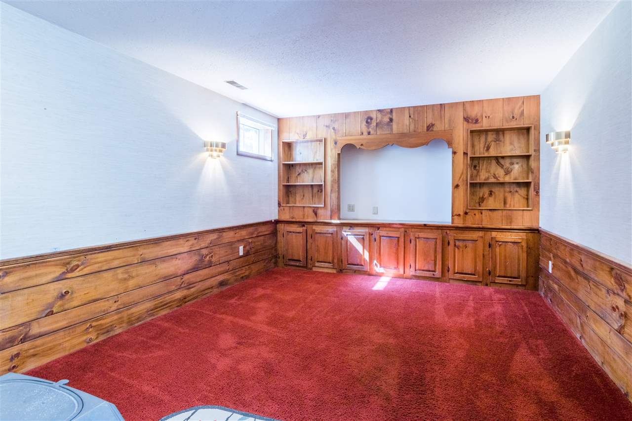 421 Savage Road Milford, NH 03055 - Photo 21 of 37