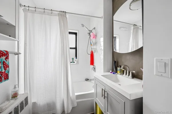 $3,500 | 60-17 172nd Street | Queensboro Hill