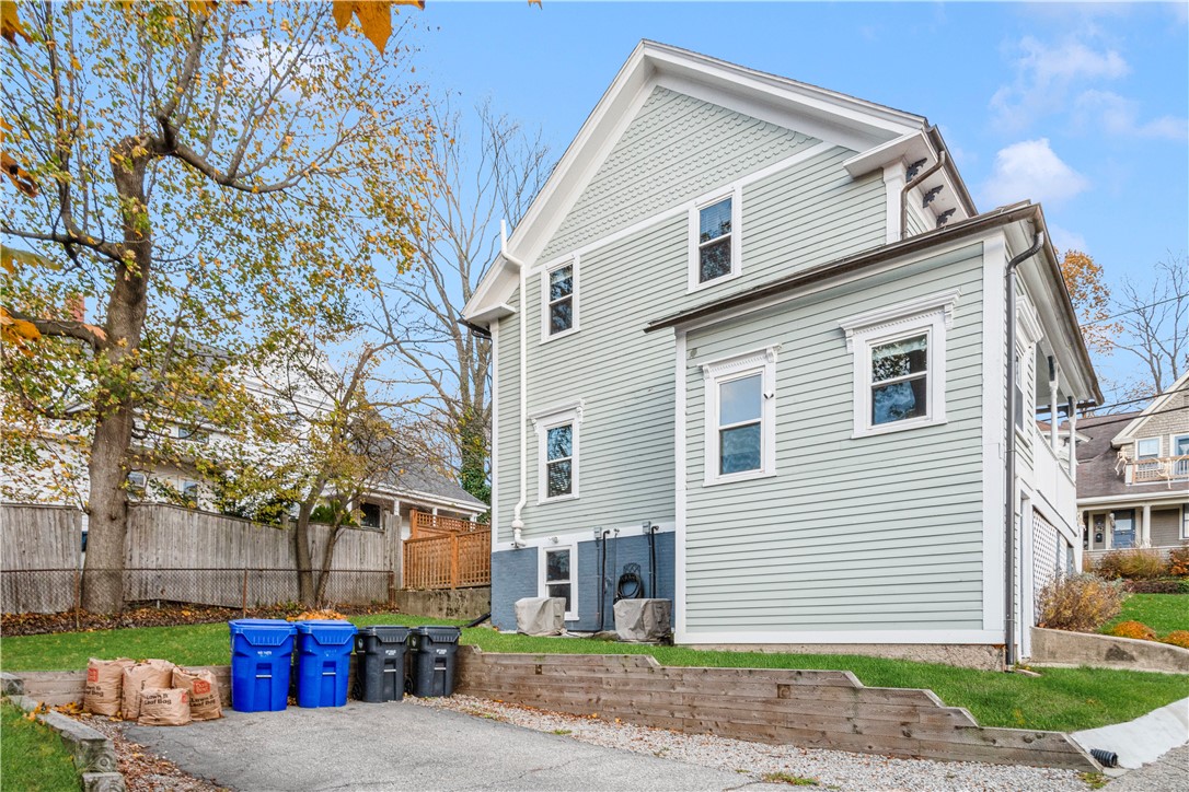 59 Blodgett Avenue Pawtucket, RI 02860 - Photo 35 of 36