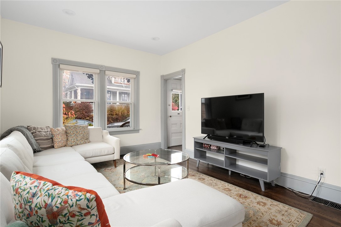 59 Blodgett Avenue Pawtucket, RI 02860 - Photo 6 of 36