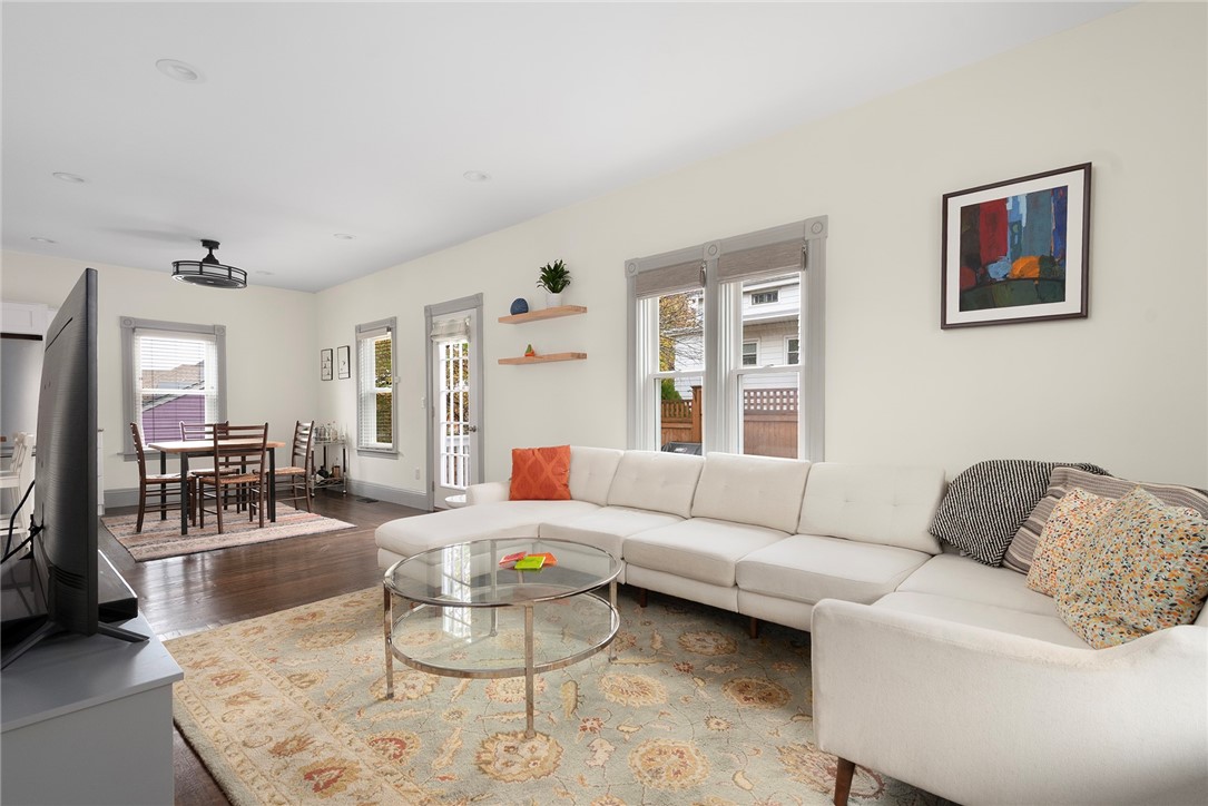 59 Blodgett Avenue Pawtucket, RI 02860 - Photo 7 of 36