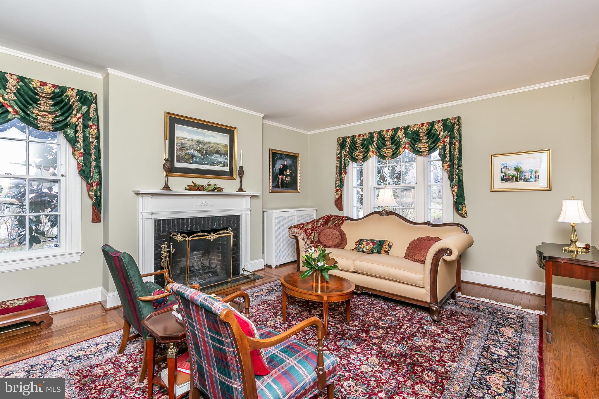 4334 Roland Avenue Baltimore, MD 21210 - Photo 8 of 51