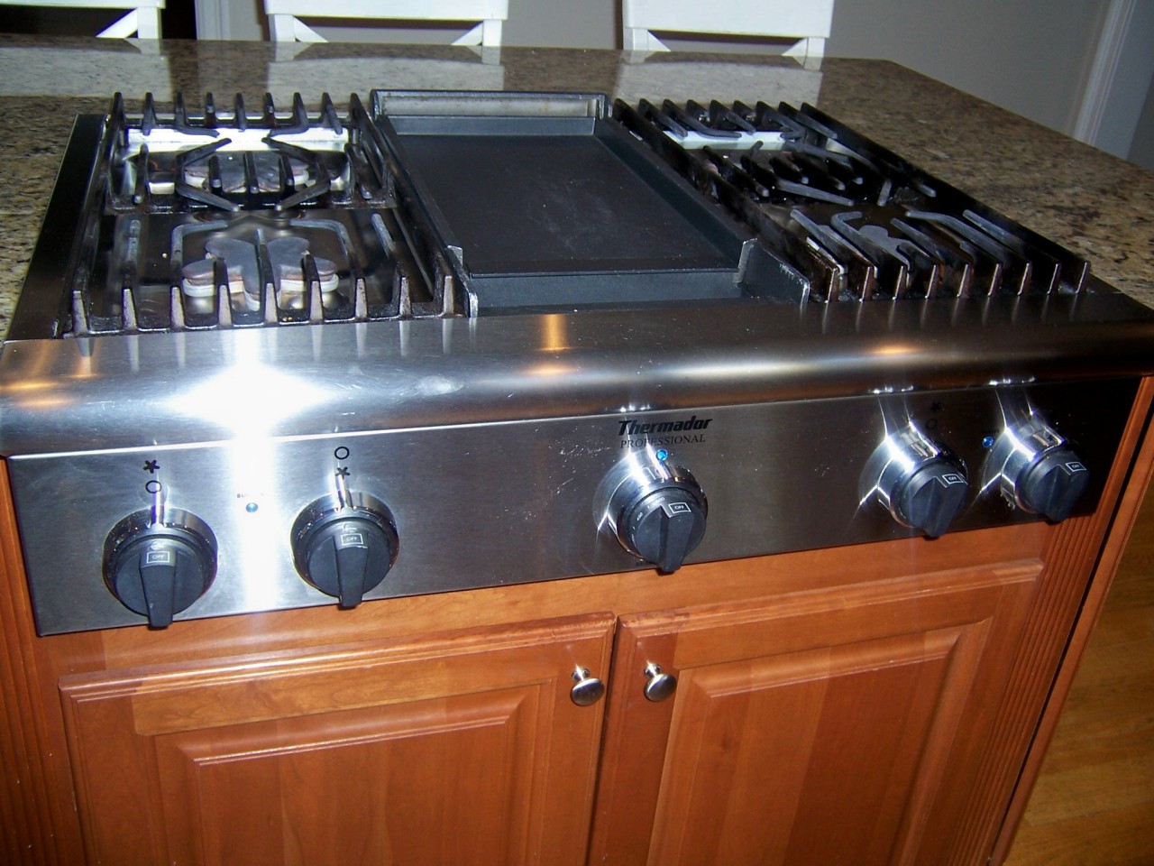 263 West Mountain Road Lenox, MA 01240 - Photo 20 of 30 KitchenRange