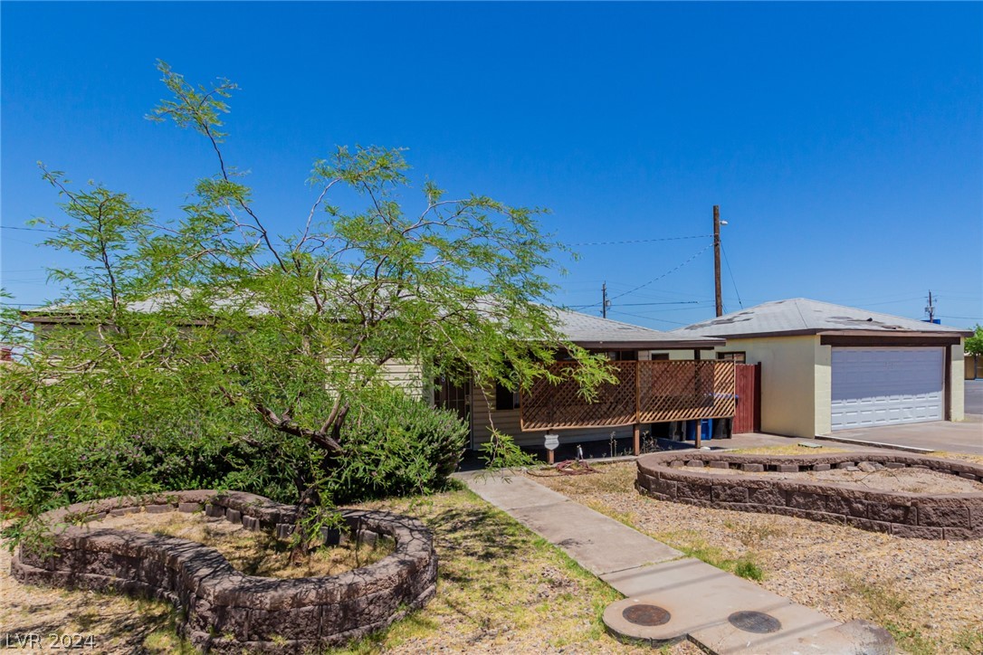 108 West Victory Road Henderson, NV 89015 - Photo 14 of 29 Gallery Image 14