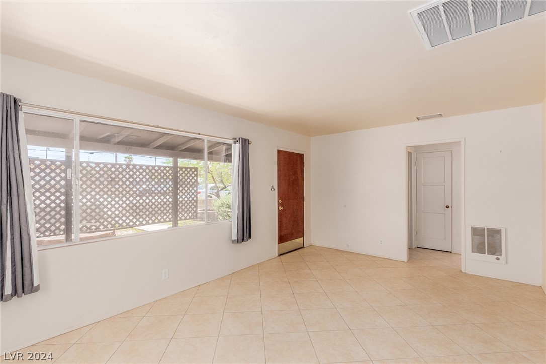 108 West Victory Road Henderson, NV 89015 - Photo 16 of 29 Gallery Image 16
