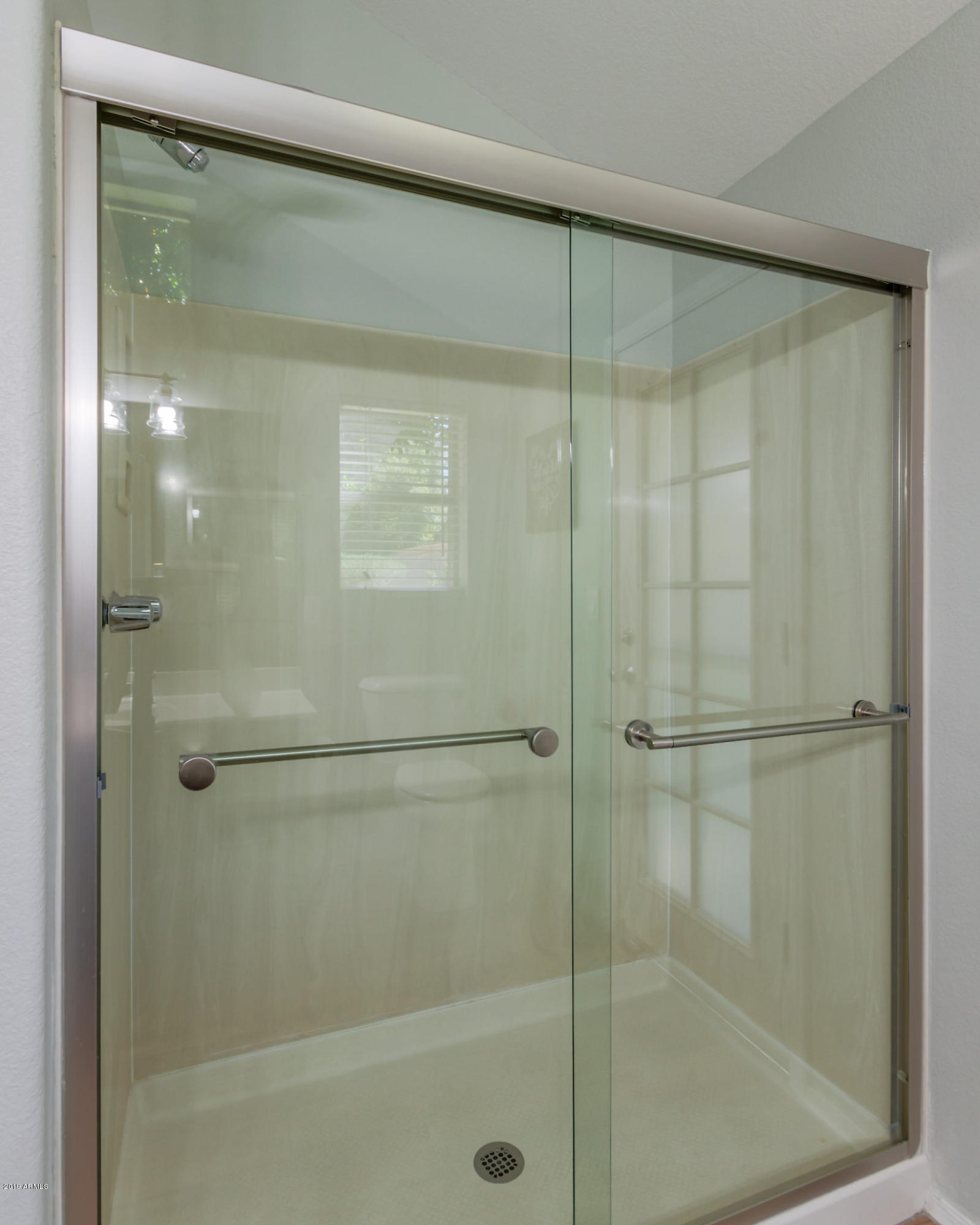 553 West Tumbleweed Road Gilbert, AZ 85233 - Photo 18 of 30 Master Bathroom 2