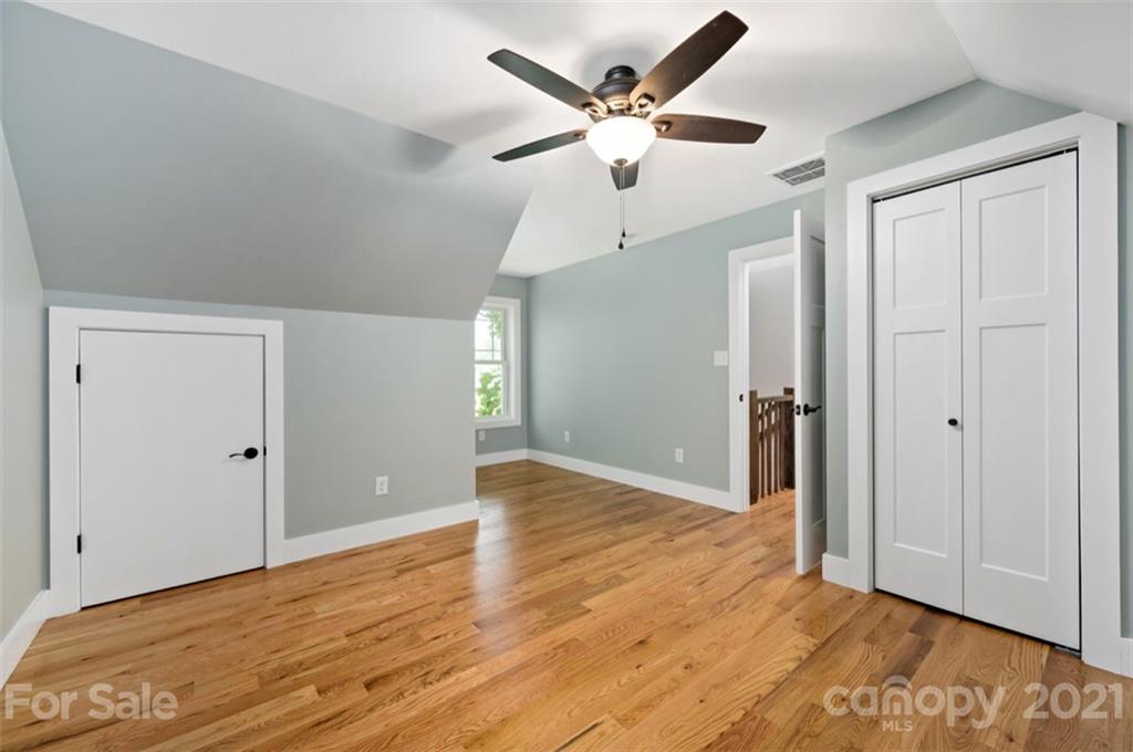 526 Fisher Road, Unit L4B Brevard, NC 28712 - Photo 25 of 29 Gallery Image 25
