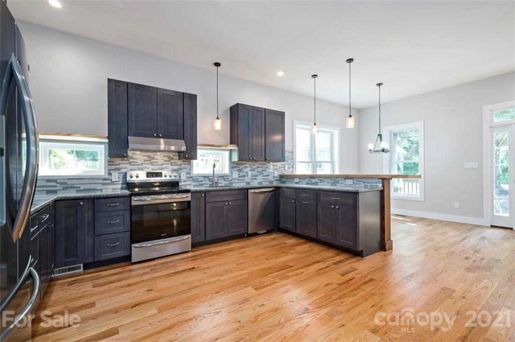 526 Fisher Road, Unit L4B Brevard, NC 28712 - Photo 8 of 29 Gallery Image 8