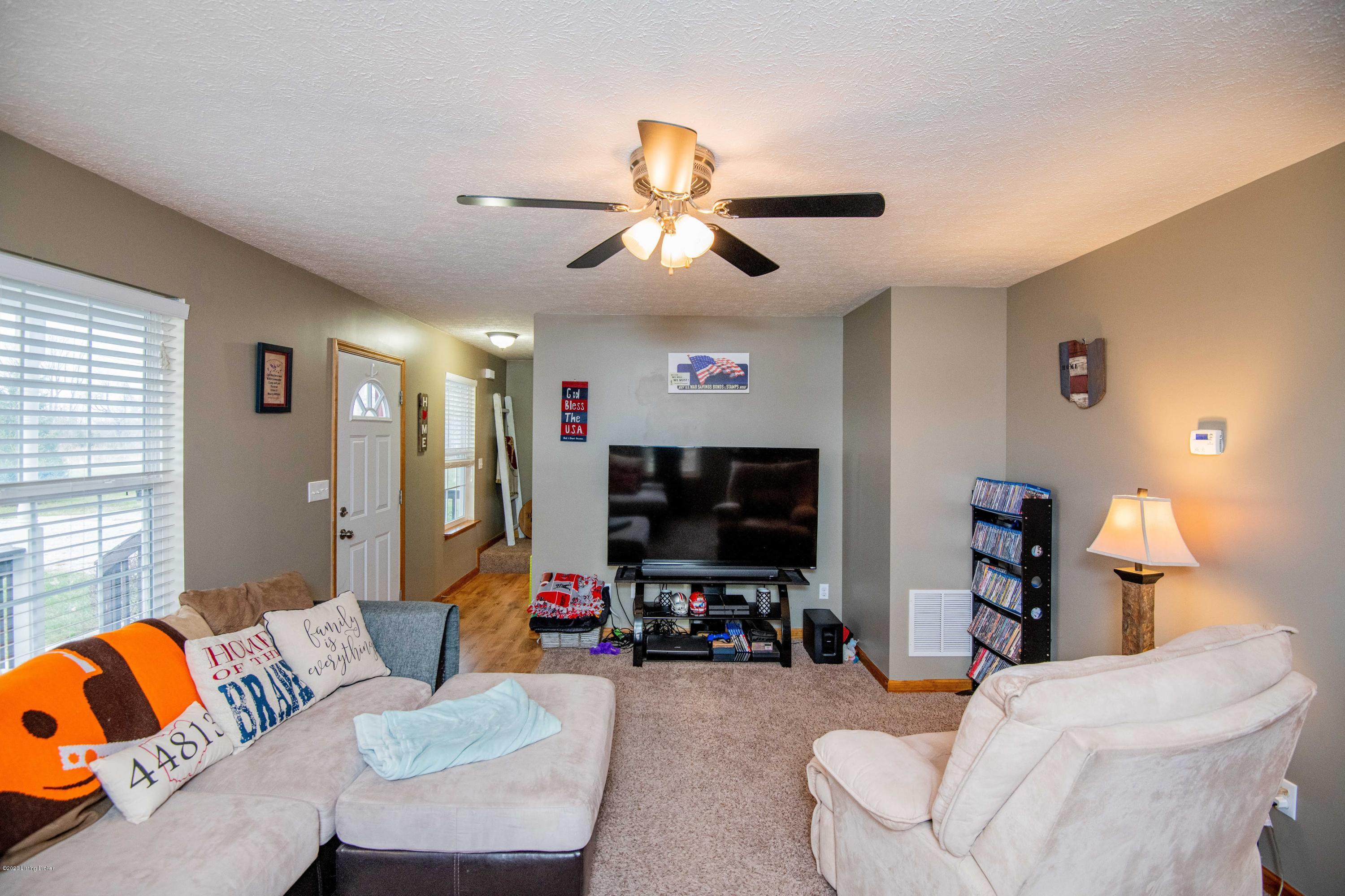 631 Lee Road Vine Grove, KY 40175 - Photo 14 of 46 631 Lee Road-16