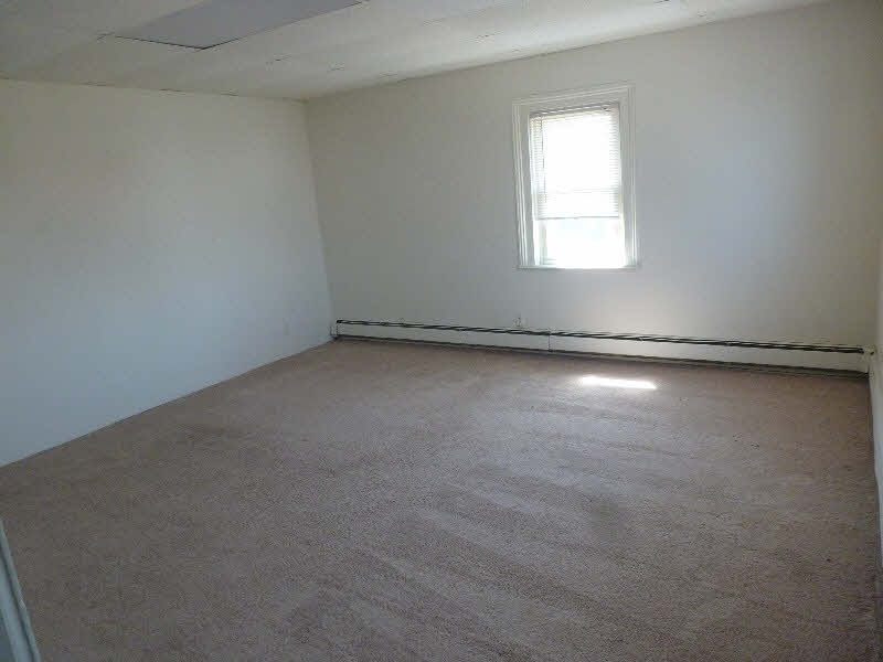 1105 Taylor Street Bay City, MI 48708 - Photo 14 of 19 Gallery Image 14
