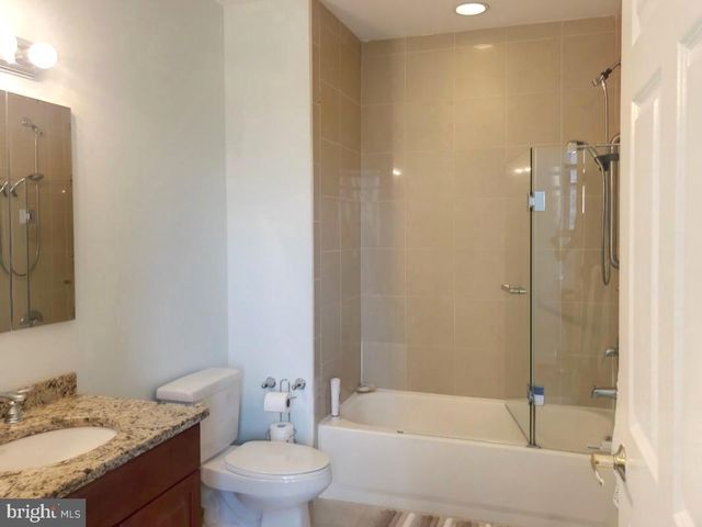 $350,000 | 1600 Arch Street, Unit 703, Philadelphia, PA 19103