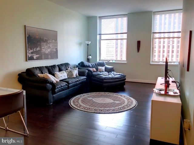 $350,000 | 1600 Arch Street, Unit 703, Philadelphia, PA 19103