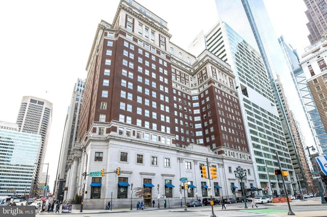 $350,000 | 1600 Arch Street, Unit 703, Philadelphia, PA 19103