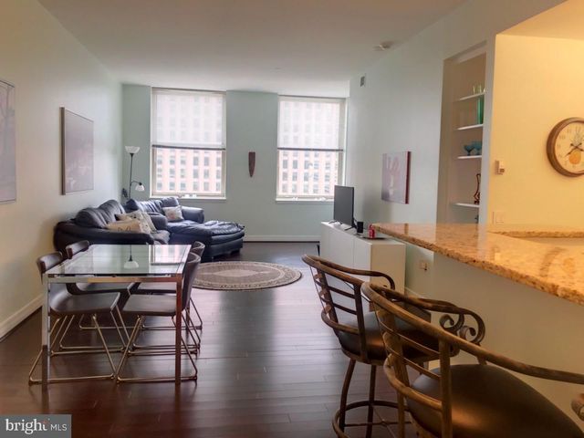 $350,000 | 1600 Arch Street, Unit 703, Philadelphia, PA 19103
