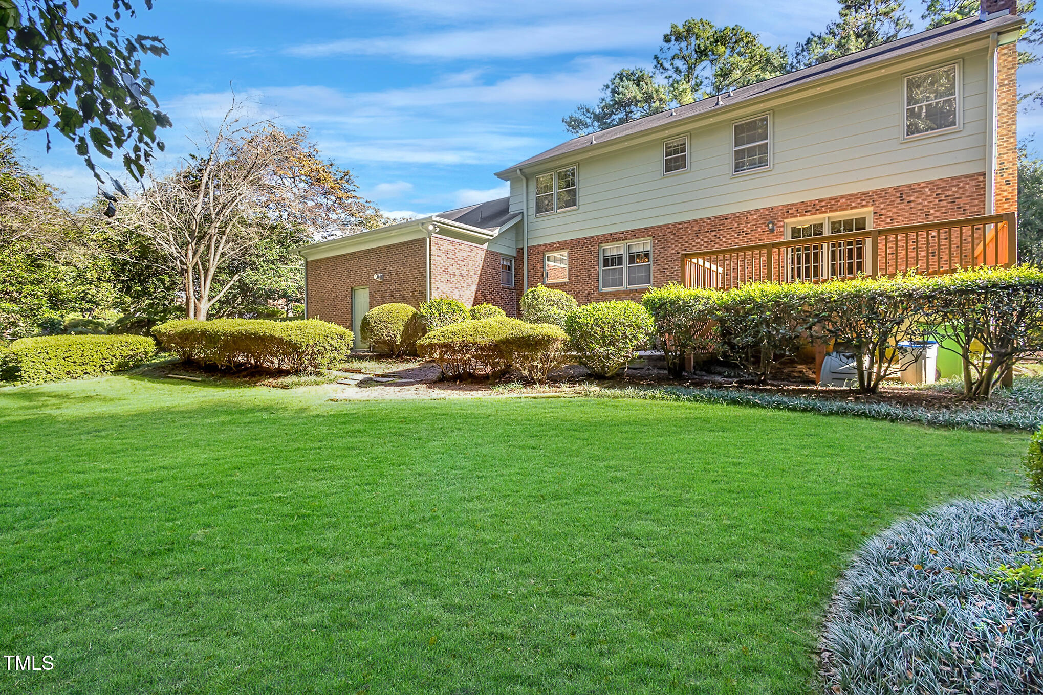 5525 Shadowbrook Drive Raleigh, NC 27612 - Photo 25 of 29 Exterior Back