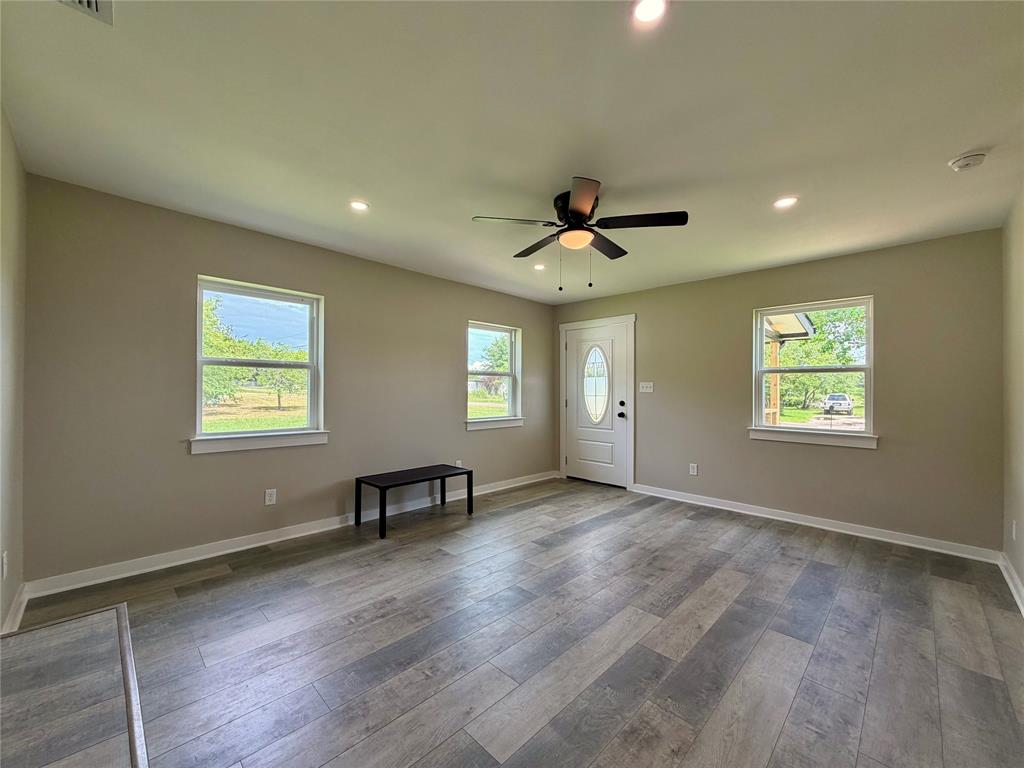 615 Smith Circle Point, TX 75472 - Photo 9 of 21