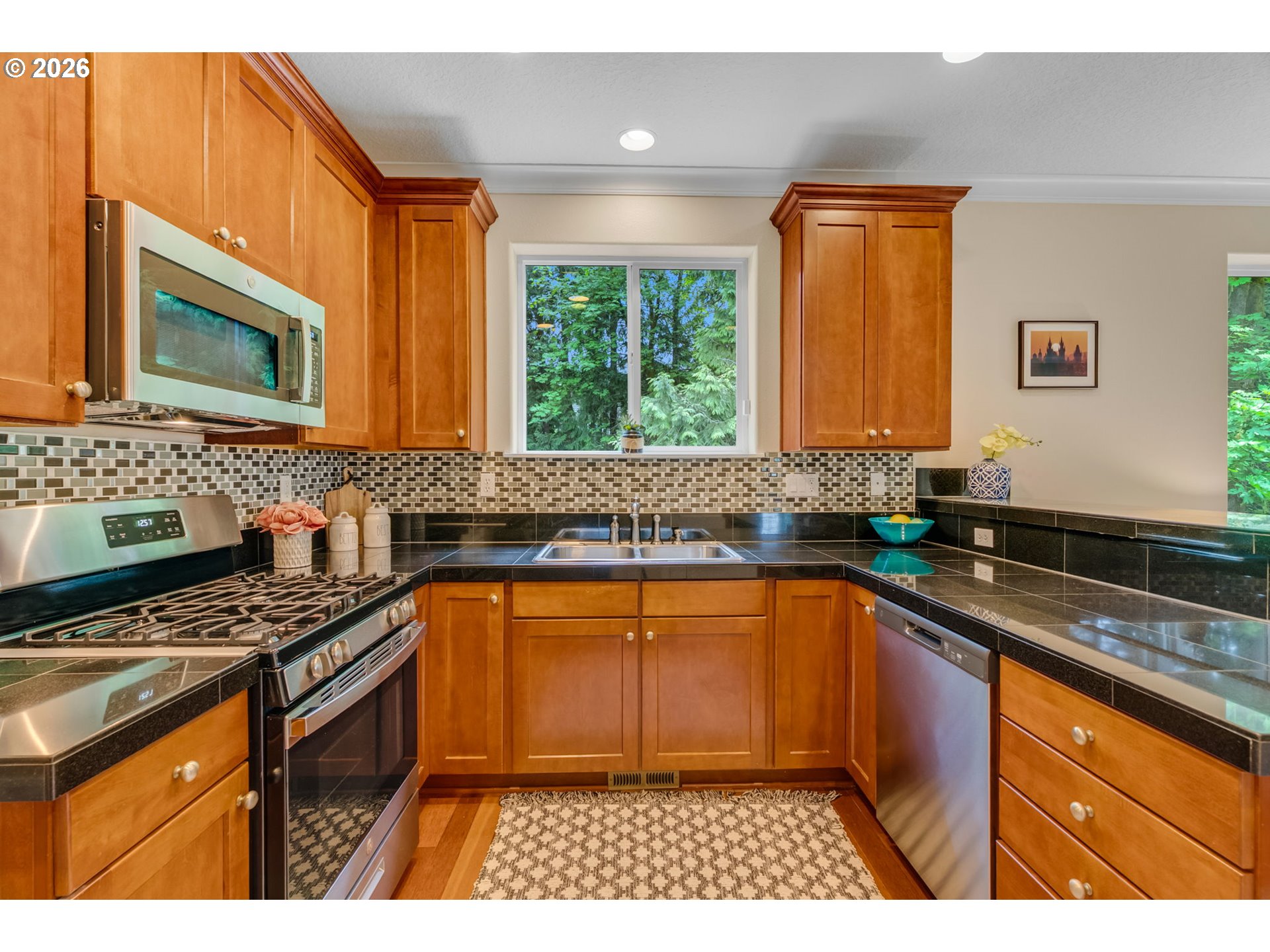 16460 Southwest Goldview Way Beaverton, OR 97007 - Photo 11 of 48