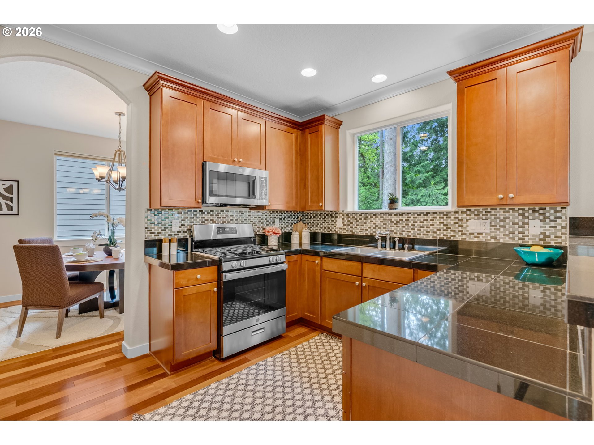 16460 Southwest Goldview Way Beaverton, OR 97007 - Photo 9 of 48