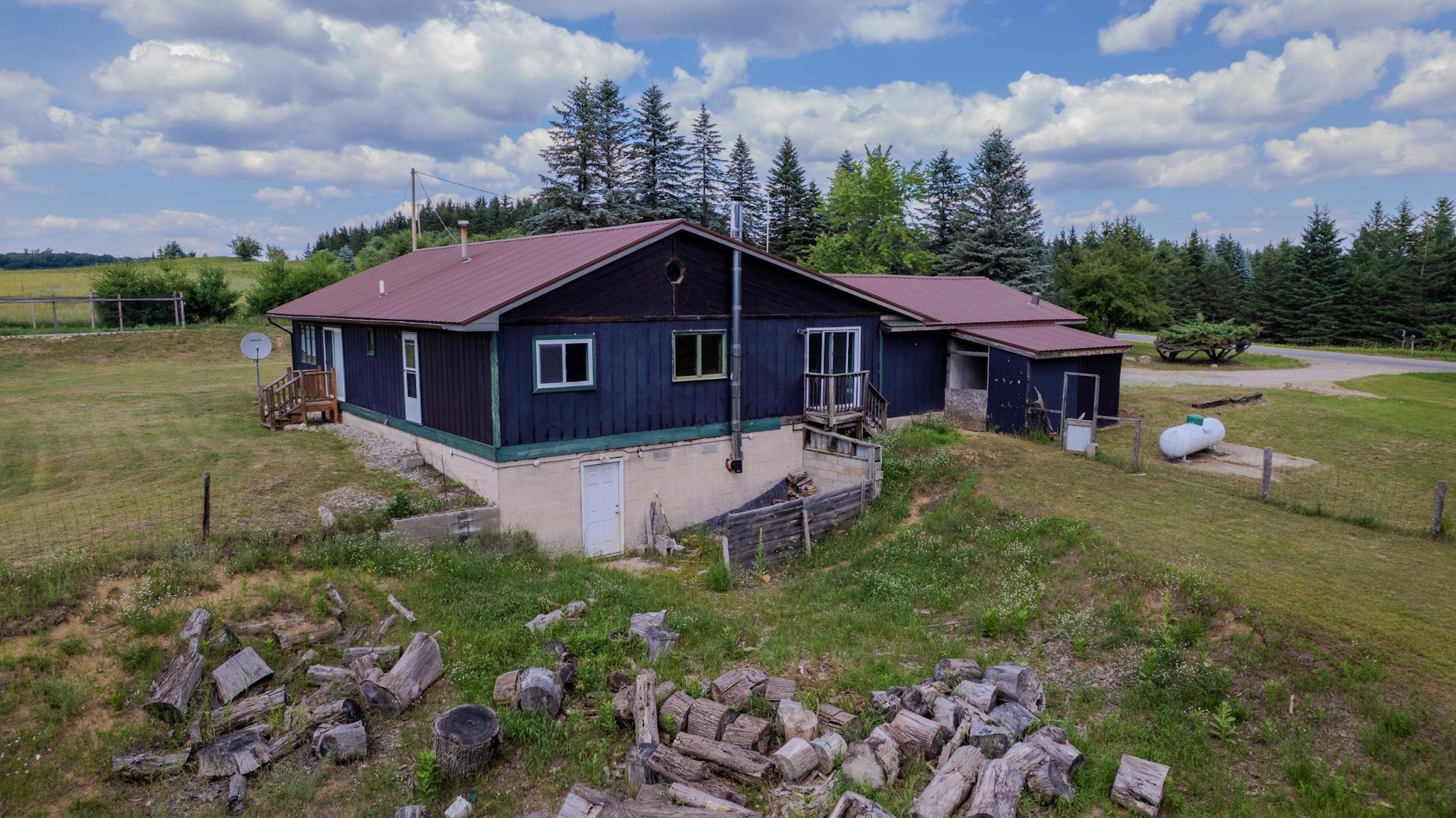 5301 Chappel Dam Road Gladwin, MI 48624 - Photo 2 of 66