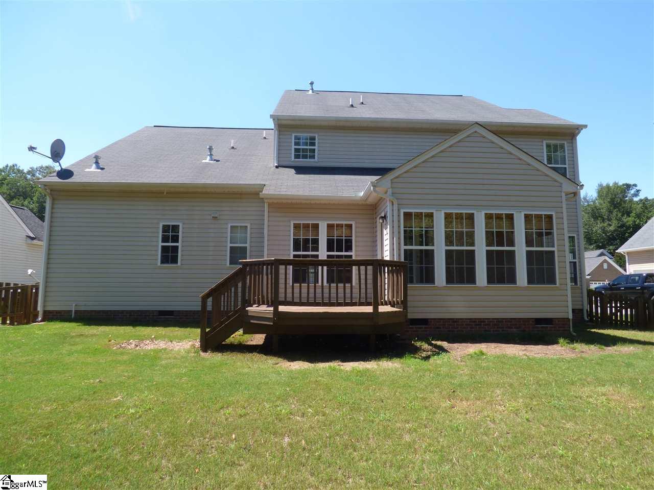 343 Amberleaf Way Simpsonville, SC 29681 - Photo 18 of 34 Gallery Image 18