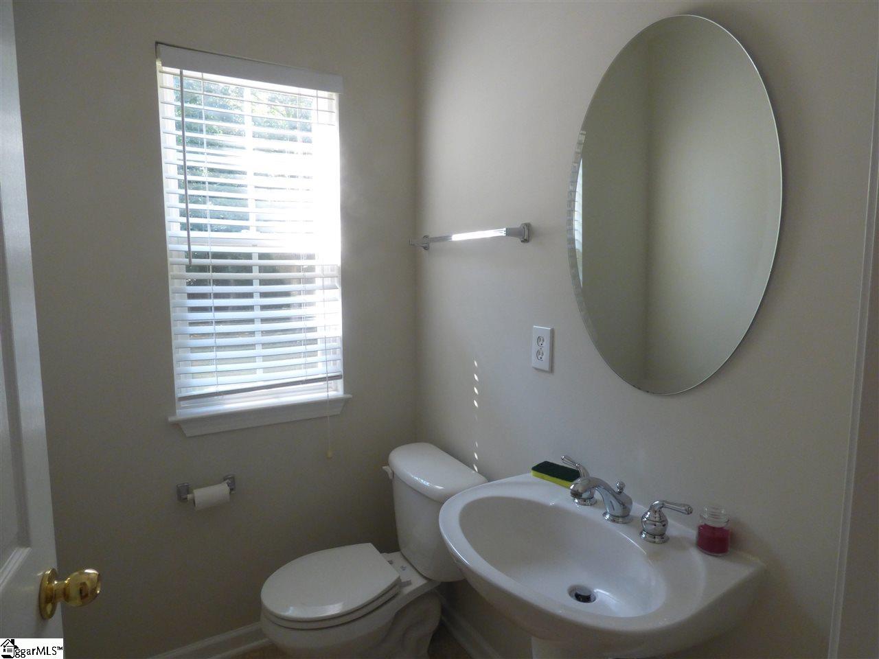 343 Amberleaf Way Simpsonville, SC 29681 - Photo 23 of 34 Gallery Image 23