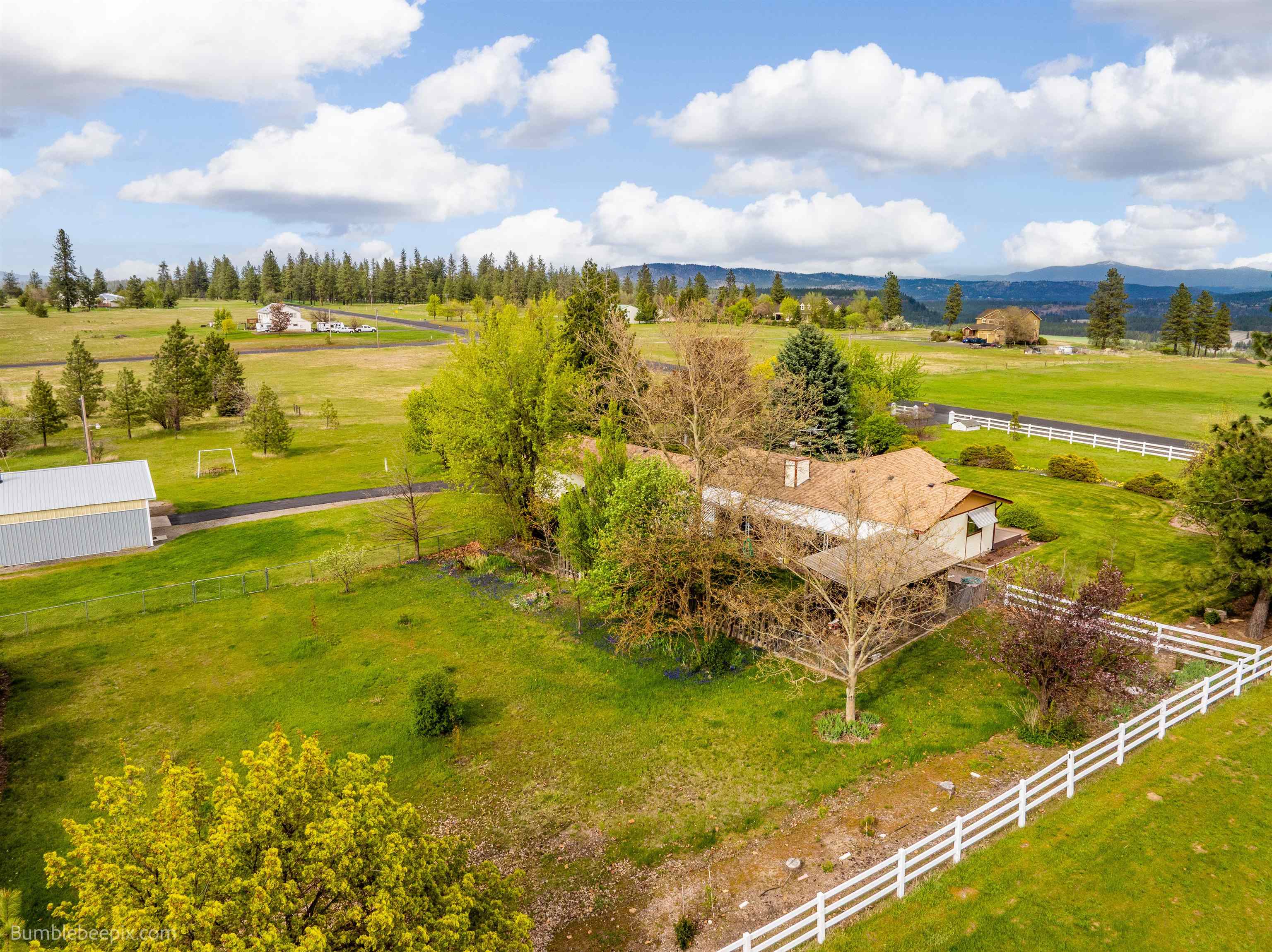 7525 North Prairie Crest Road Spokane, WA 99224 - Photo 32 of 38