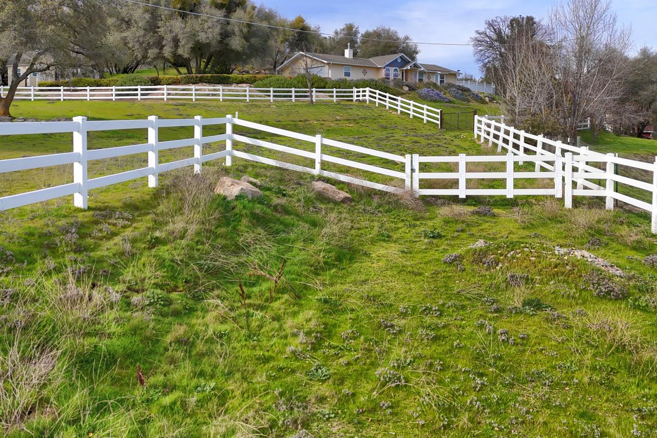 44755 Savage Road Coarsegold, CA 93614 - Photo 55 of 70