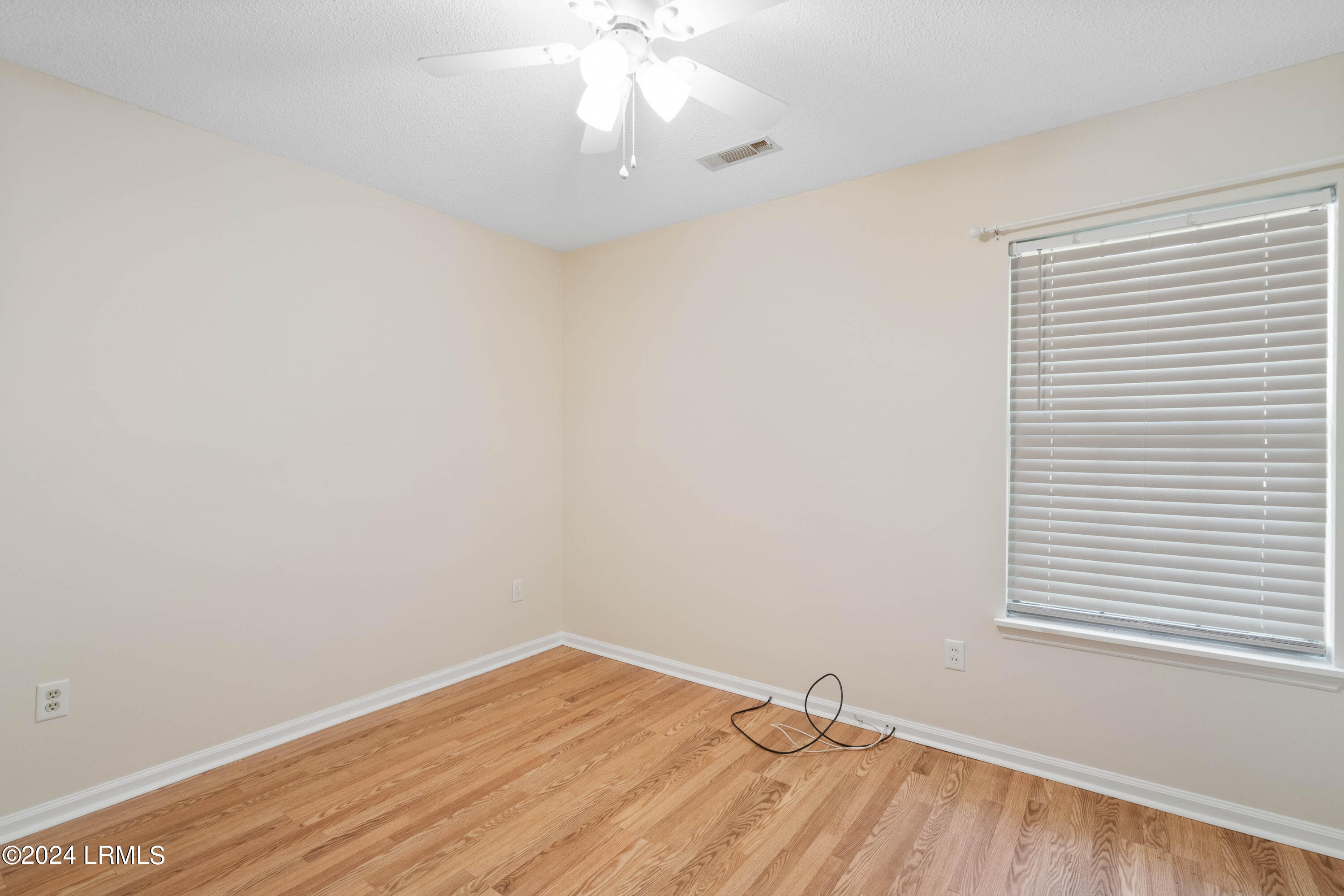 98 State Rd S-7-596 Beaufort, SC 29906 - Photo 21 of 30 98 Possum Hill-21