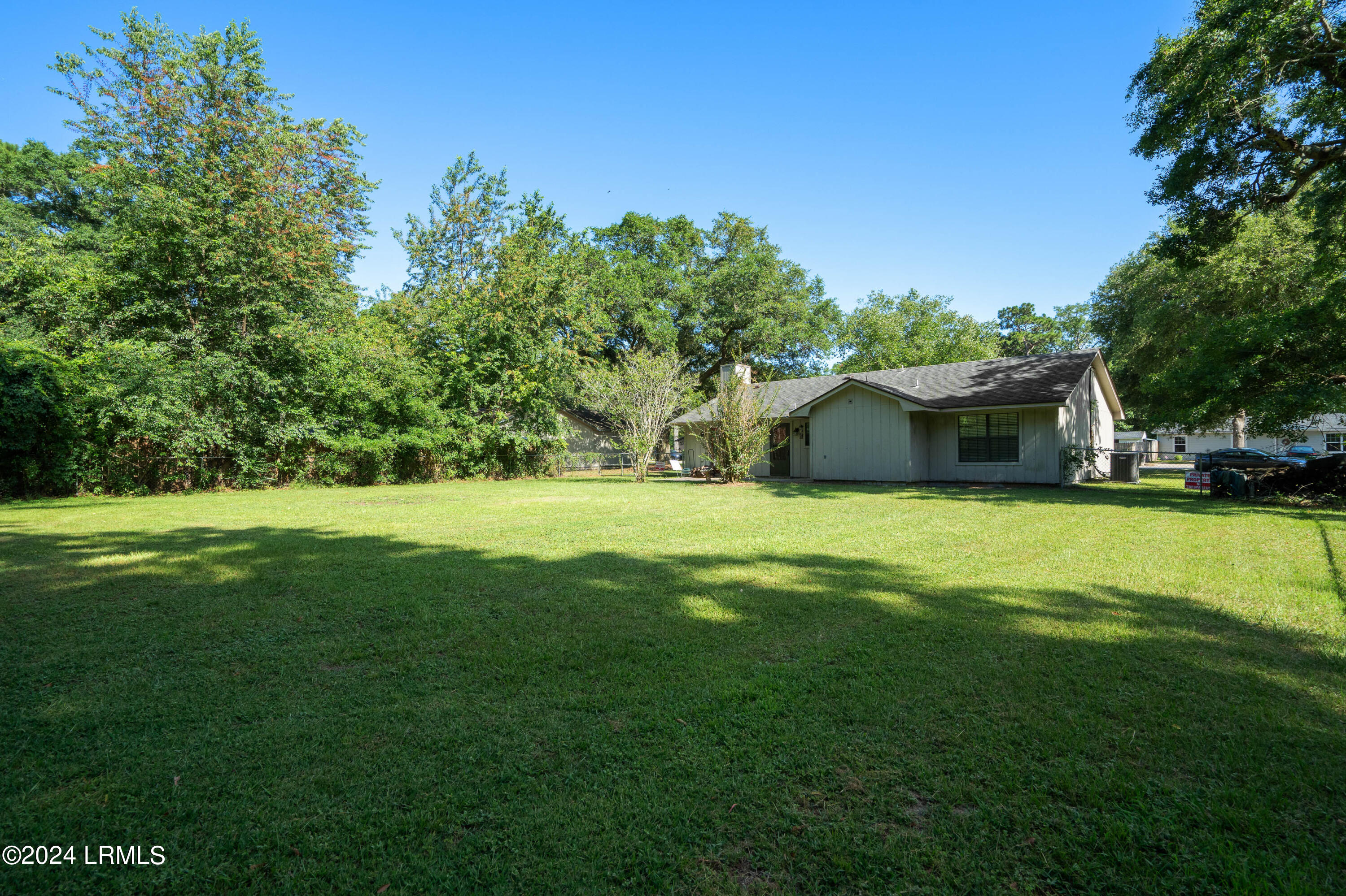 98 State Rd S-7-596 Beaufort, SC 29906 - Photo 29 of 30 98 Possum Hill-29