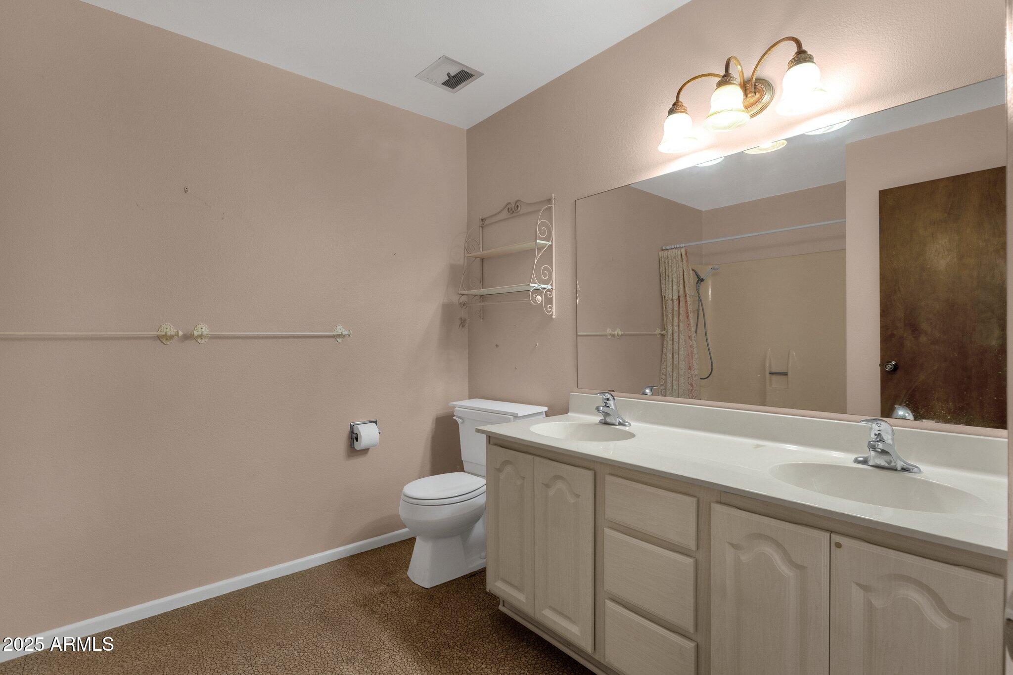 3537 West Shangri-la Road Phoenix, AZ 85029 - Photo 22 of 23 18-web-or-mls-3537-w-shangri-la-rd