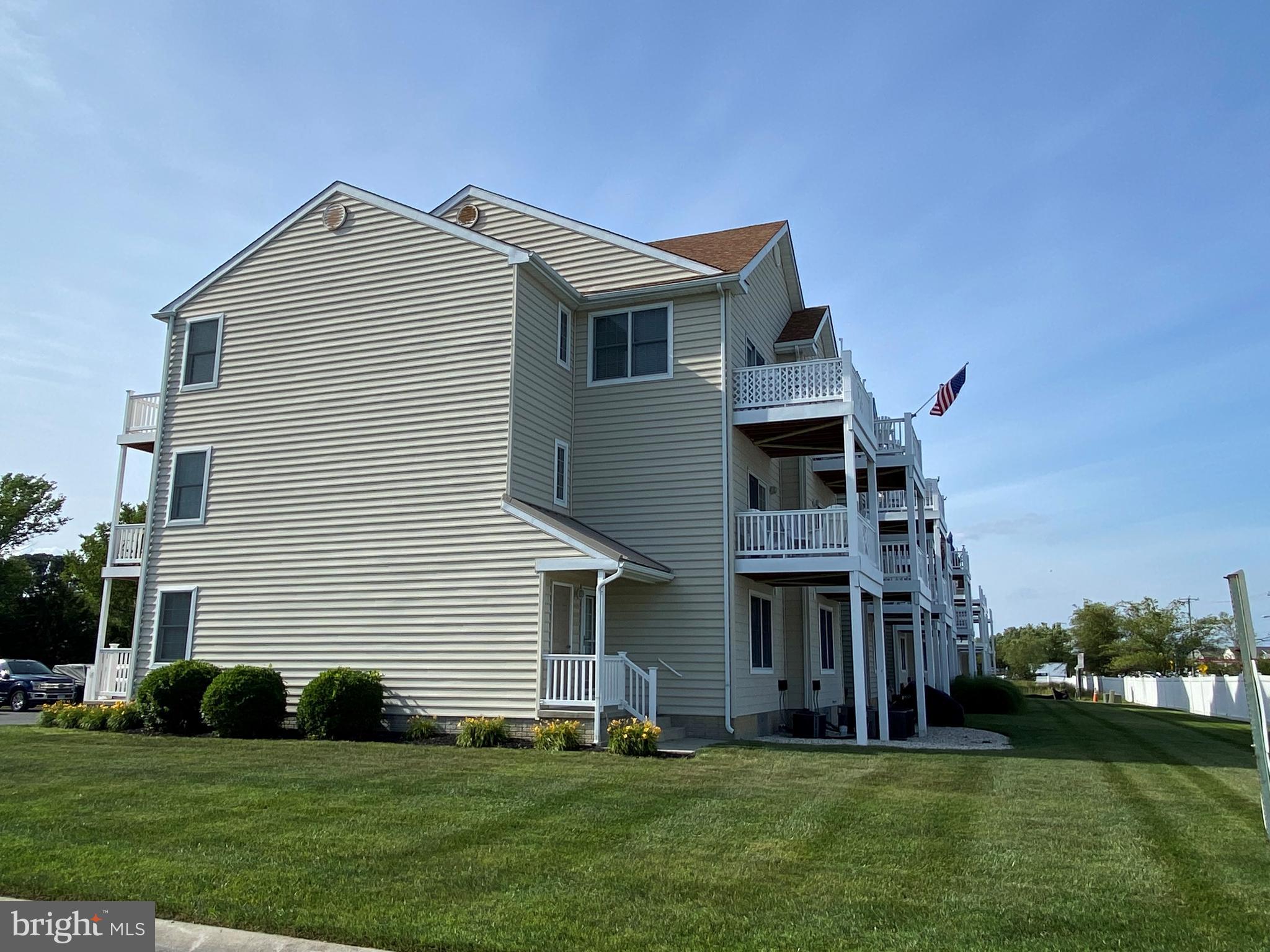 9823 Golf Course Road, Unit 24 Ocean City, MD 21842 - Photo 3 of 8 Gallery Image 3