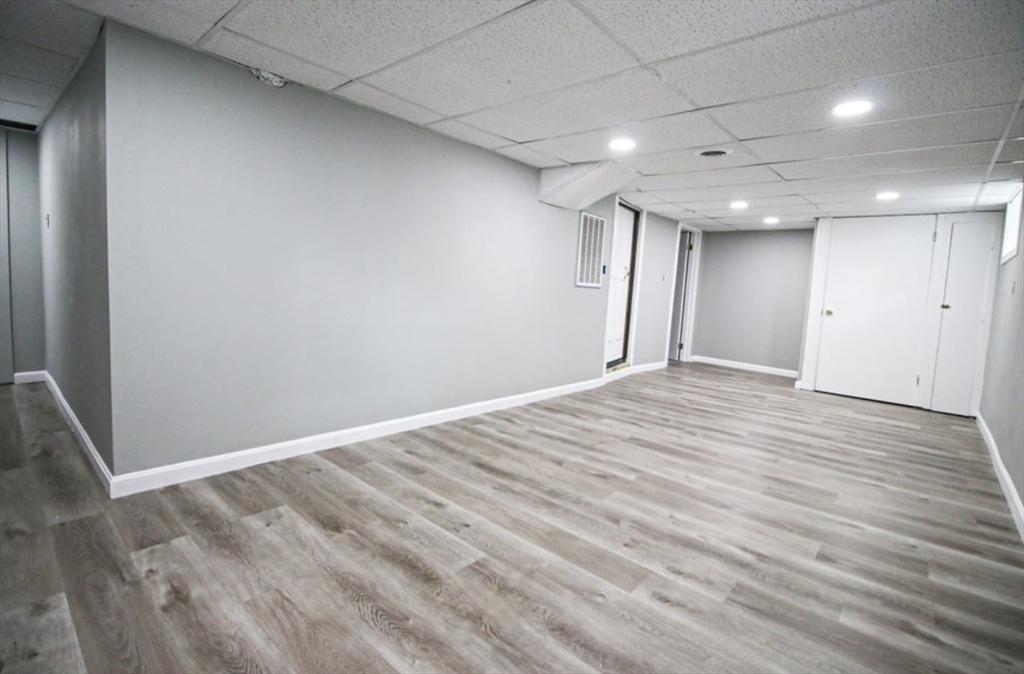 6 Bay View Avenue Lynn, MA 01902 - Photo 17 of 22