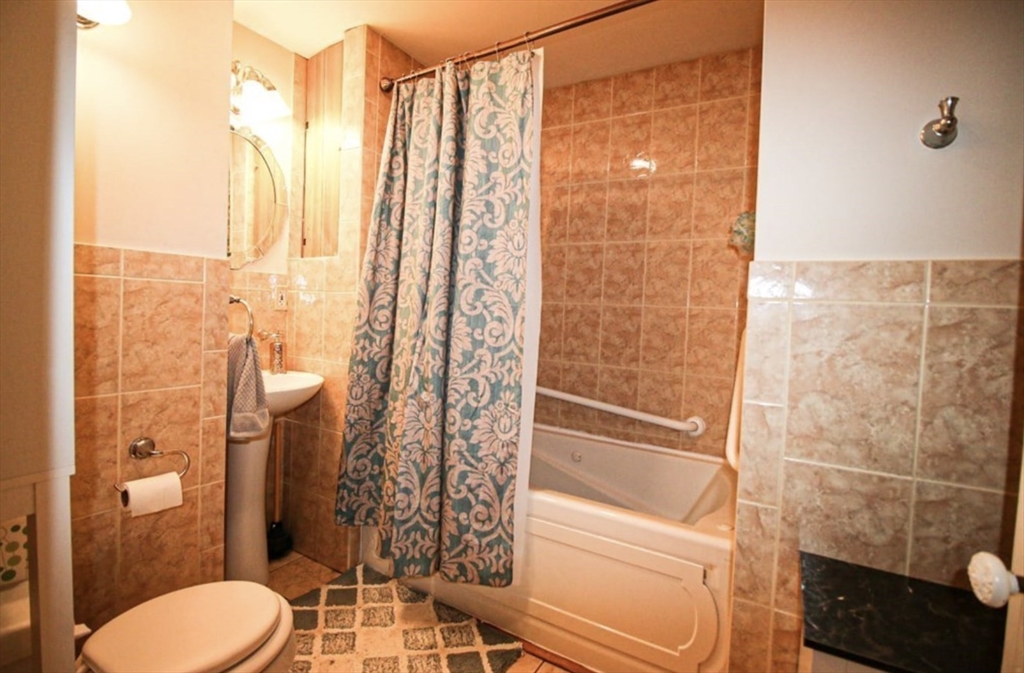 6 Bay View Avenue Lynn, MA 01902 - Photo 19 of 22