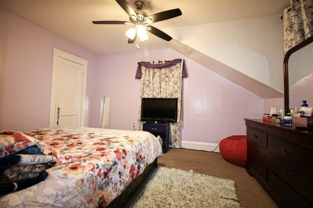 6 Bay View Avenue Lynn, MA 01902 - Photo 9 of 22